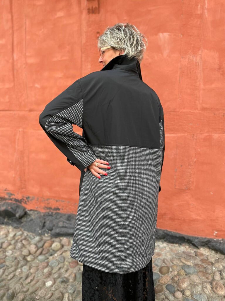 Kikki frakke fra Karen by Simonsen