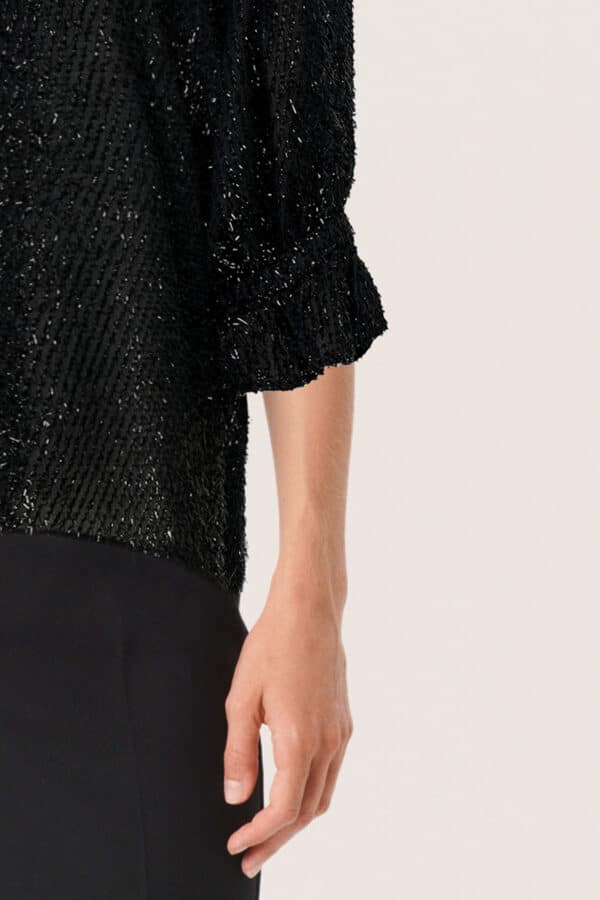LIA AMILY BLOUSE - BLACK - Image 3