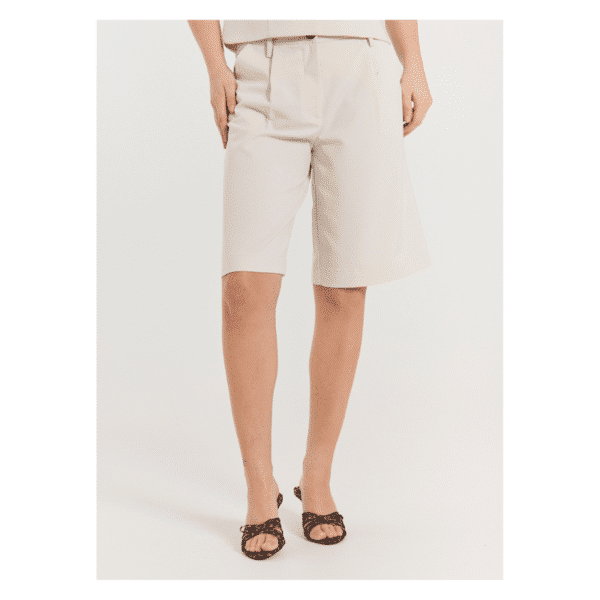 Maeve shorts fra Freequent.