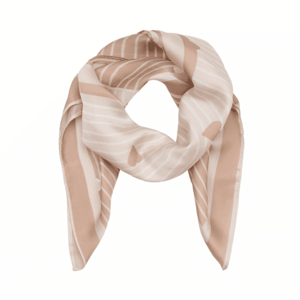 Mdc Juline tørklæde fra Marta du Chateau. En smukt tørklæde som findes i mange forskellige farver og print.  Kvalitet: 80% polyester 20% silke