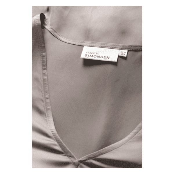 Amelia bluse fra Karen By Simonsen.