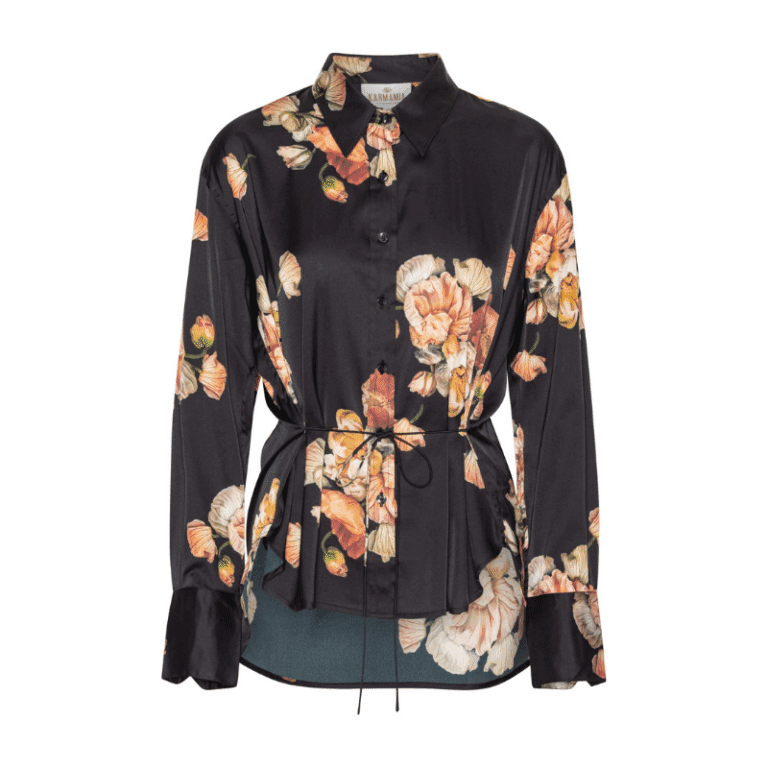 Edie skjorte fra Karmamia i et smukt blomster print.