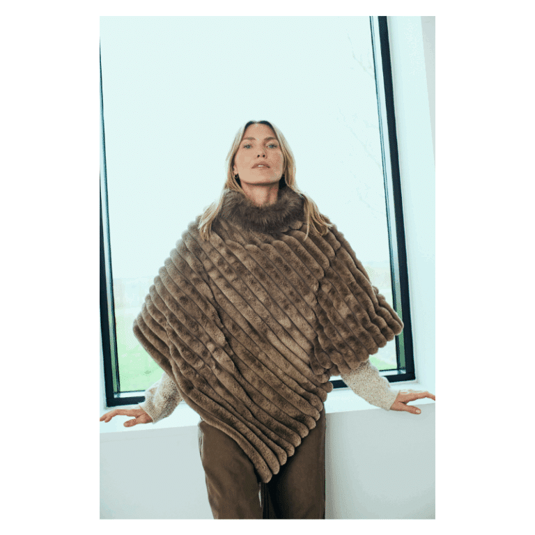 Kokan poncho fra Freequent