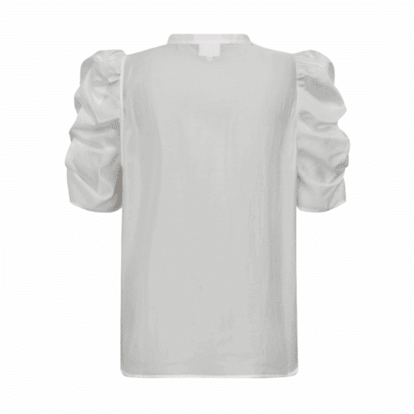 AnnsofiGO Lull Blouse fra Gossia – Elegant og eksklusiv bluse i en flot blommefarve.  