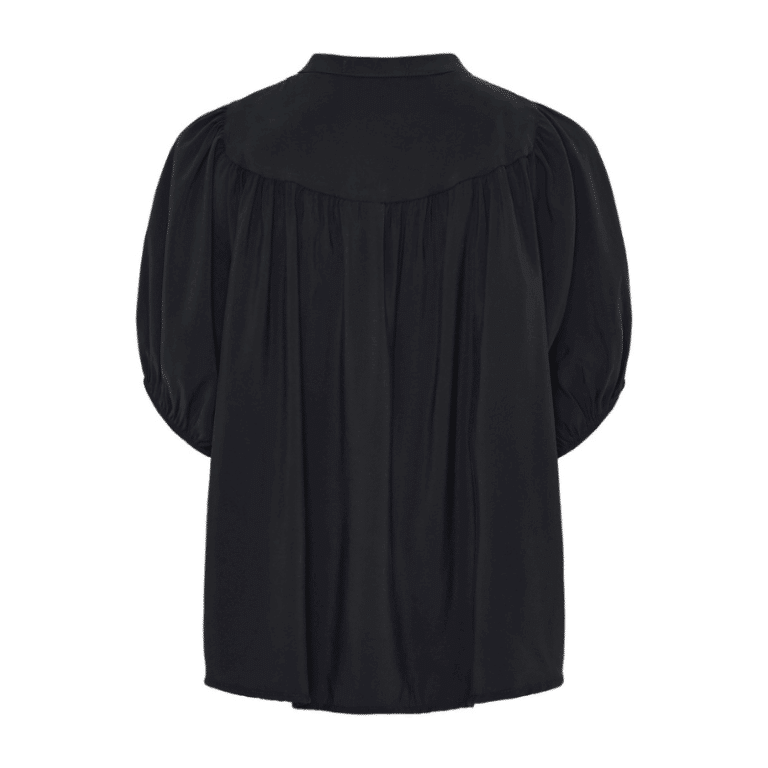 Melodie bluse fra Marta du Chateau.