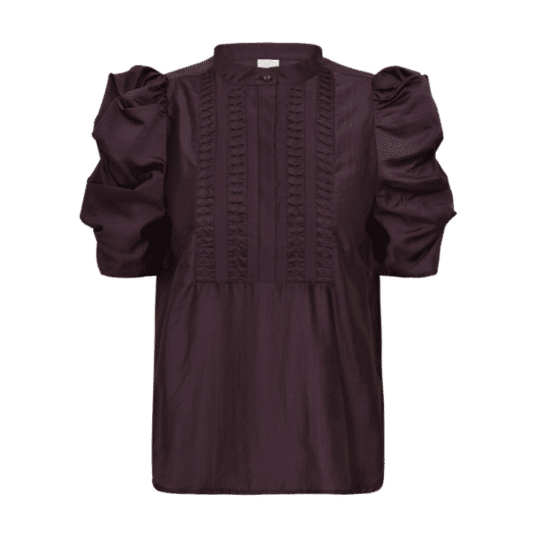AnnsofiGO Lull Blouse fra Gossia – Elegant og eksklusiv bluse i en flot blommefarve