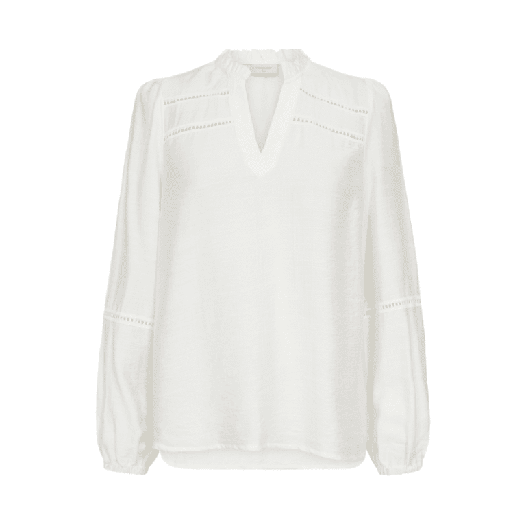 Antina bluse fra Freequent.