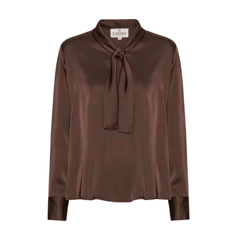 Audrey bluse i semi rich brown fra Karmamia Copenhagen