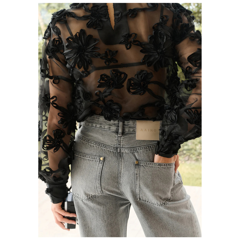 LUCIA FLOWER BLOUSE - BLACK - Billede 4