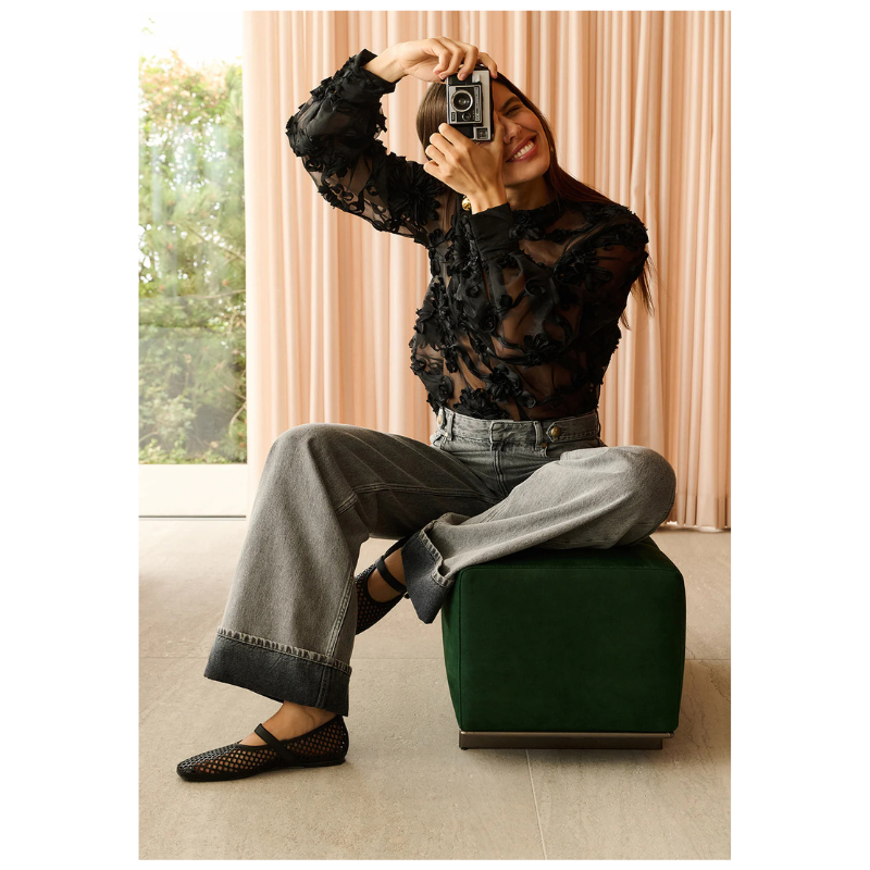 LUCIA FLOWER BLOUSE - BLACK - Billede 2