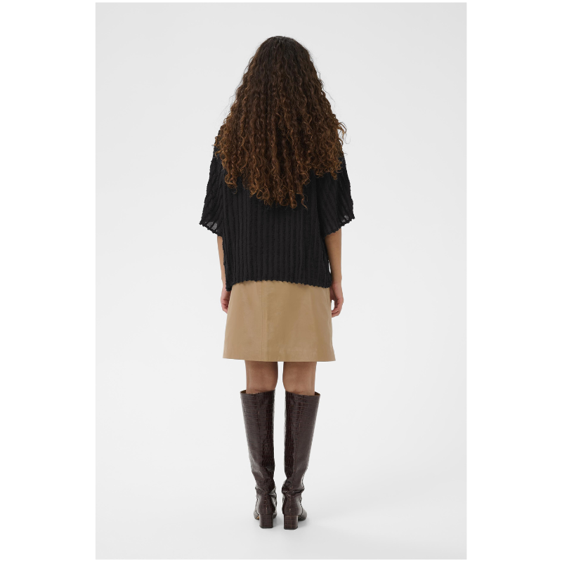 VECENNA HELA SHIRT SS - BLACK - Billede 4