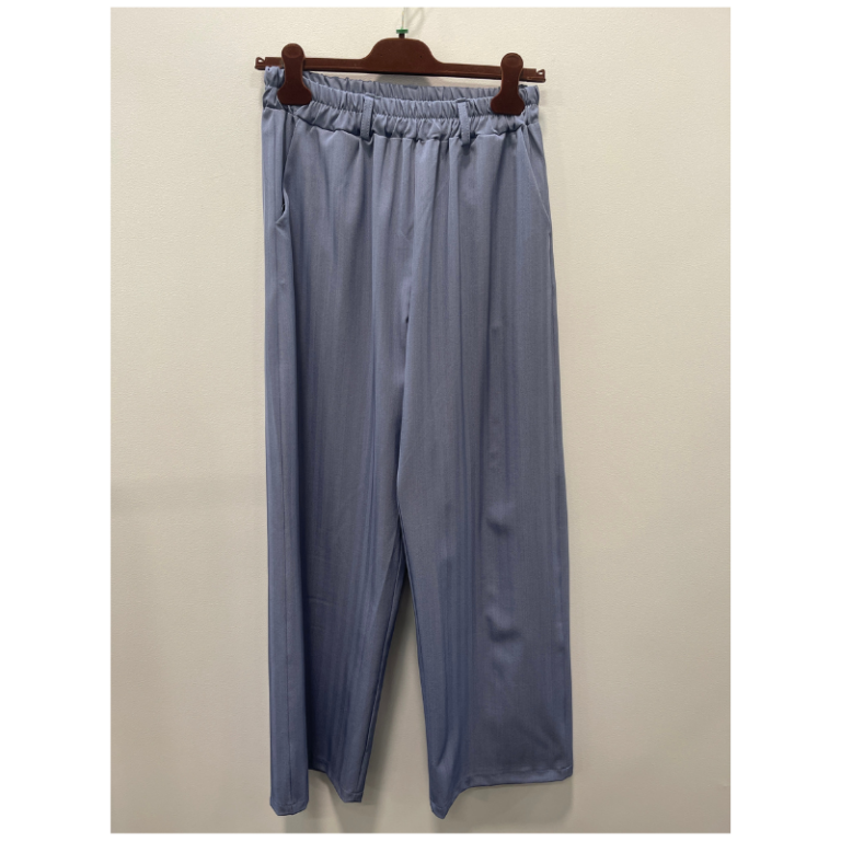 Trine bukser fra Marta