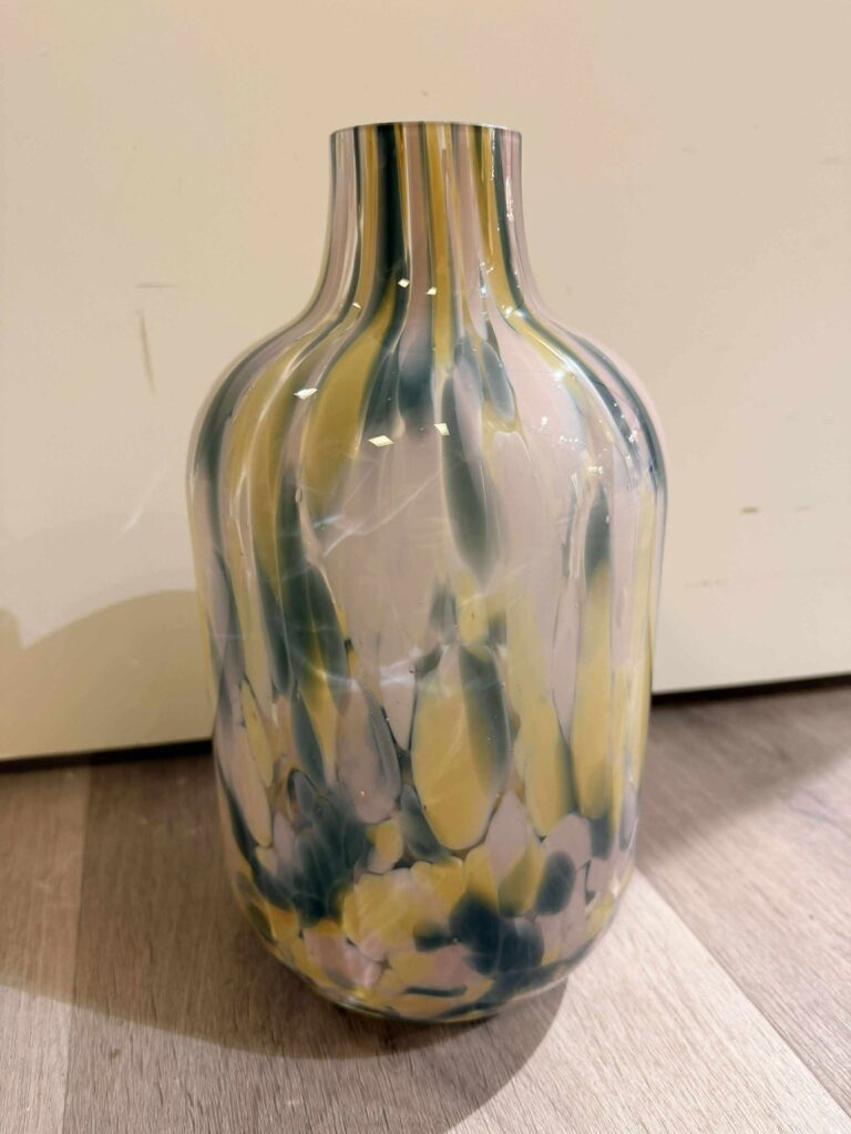 vase