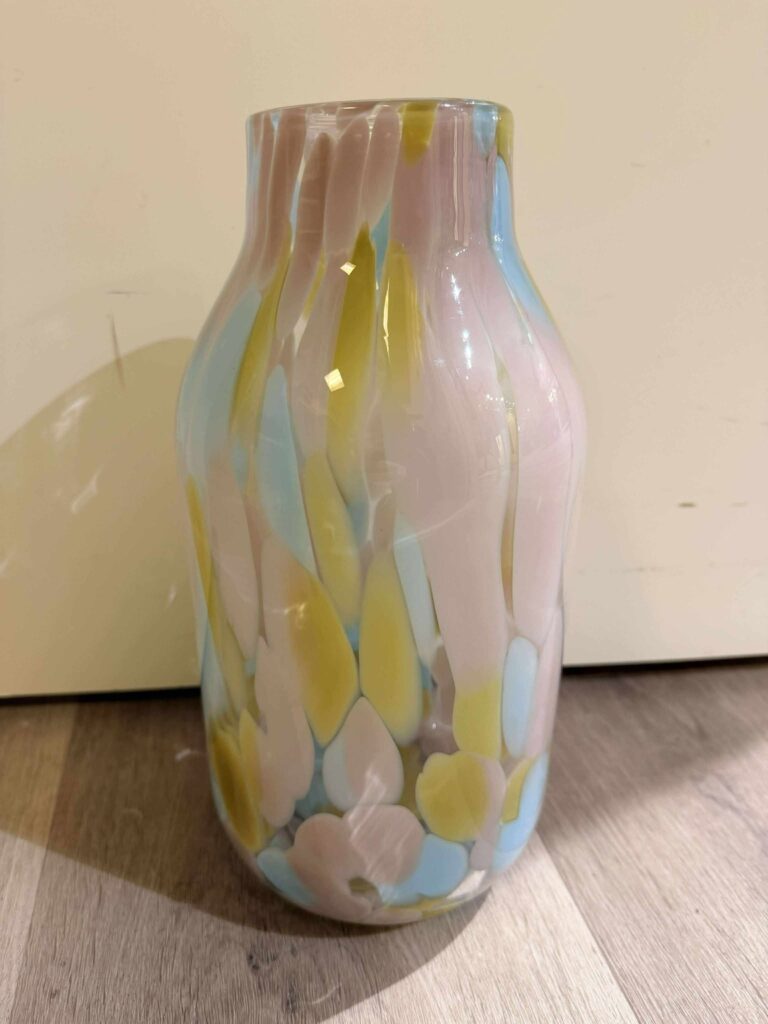 vase
