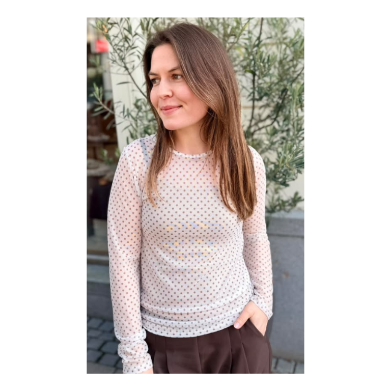 off-white mesh fra Three m