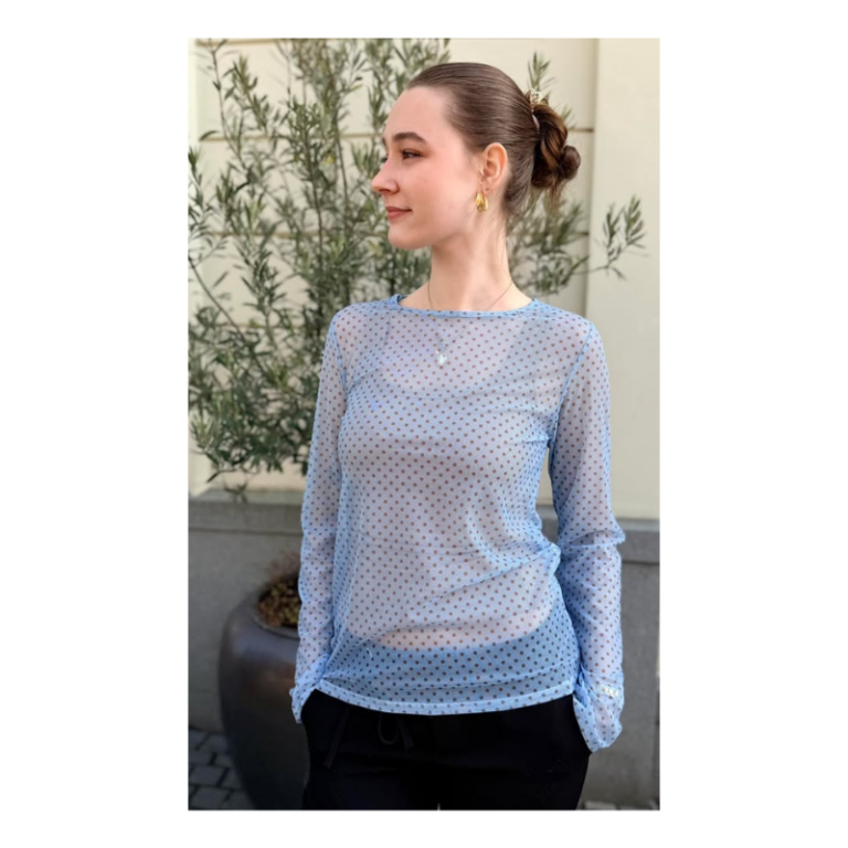 Three M mesh bluse